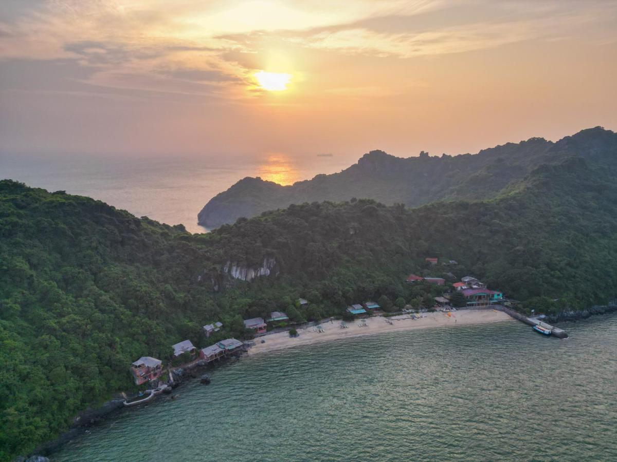 Catba Freedom Island Retreat Hostel Xuan Dam Buitenkant foto